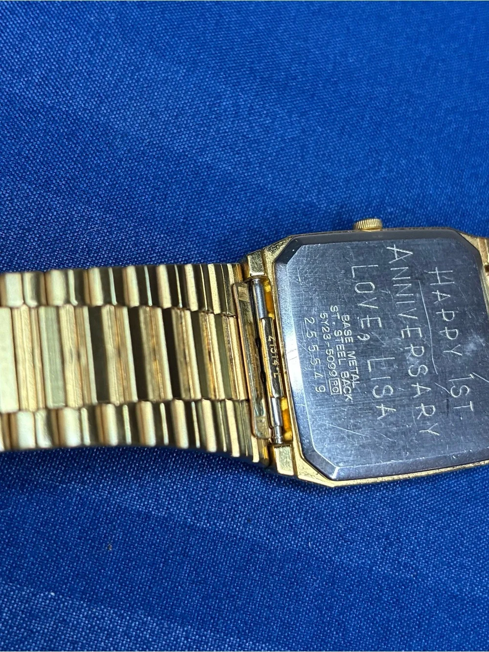 Vintage Seiko Gold Tone Rectangular Quartz Watch with Day-Date